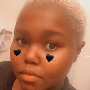 Meet your Posher, Lovi